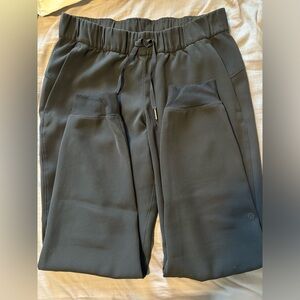 Lululemon On the Fly Woven Joggers
